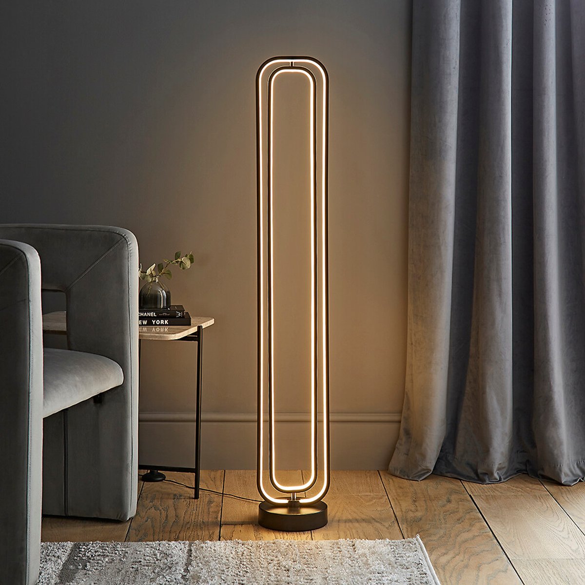Inez Revolving LED Floor Lamp in Matte Black black, SO'HOME