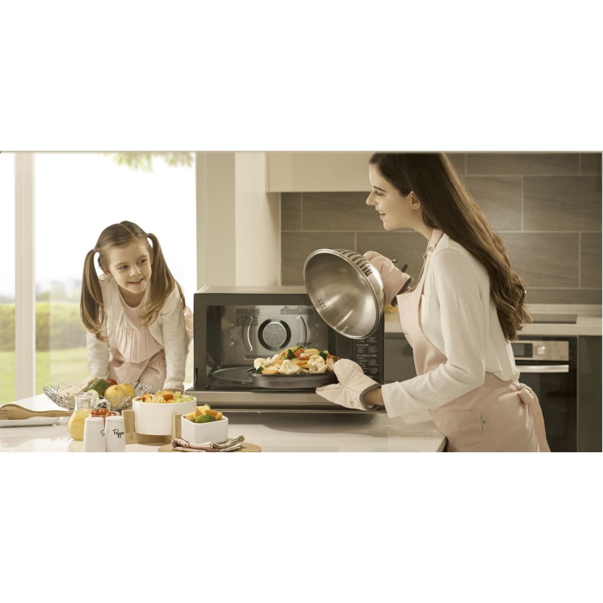 Micro ondes combiné EX MJ3965BCR Neochef noir, LG