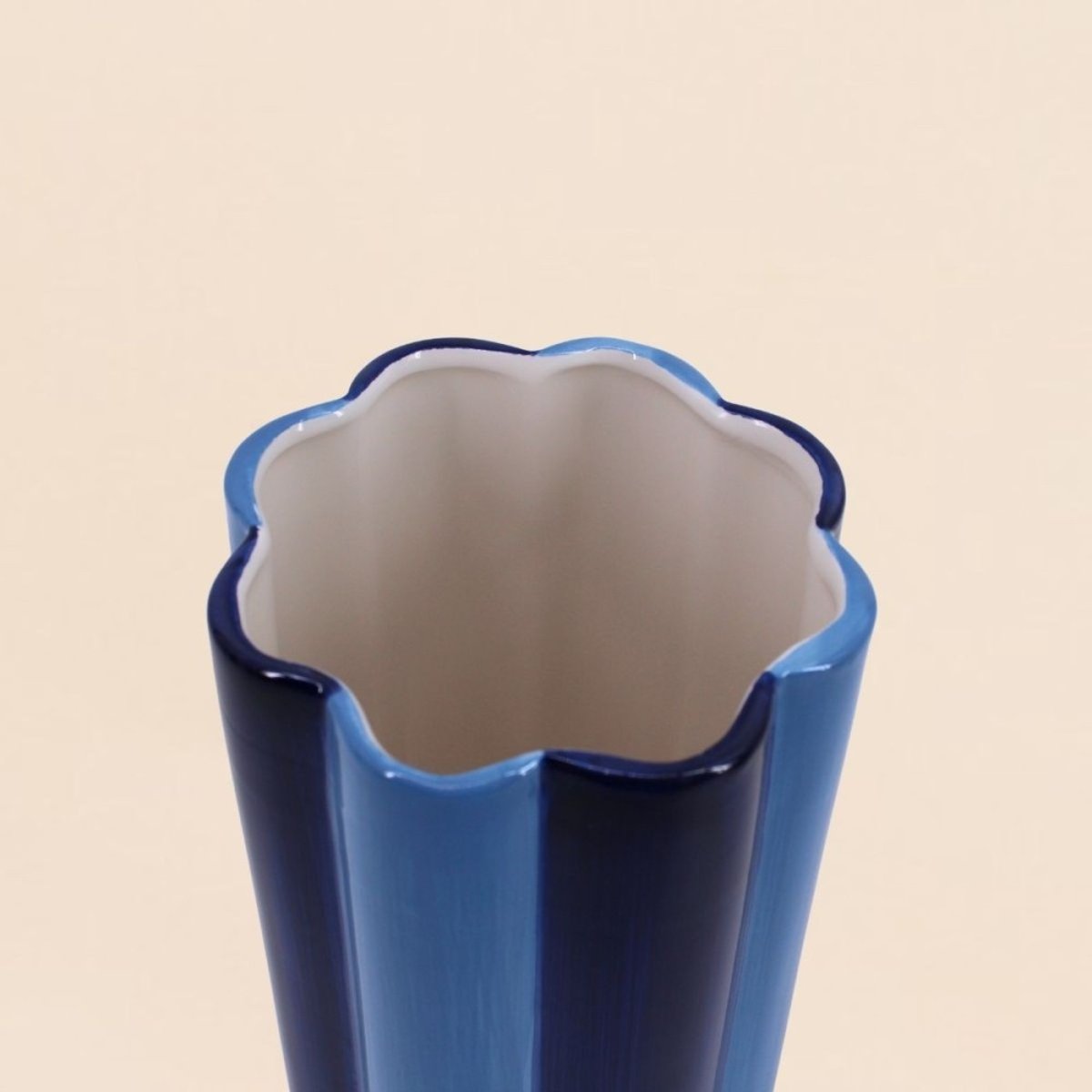 Vase en céramique à rayures 20cm bleu, ORNAMI