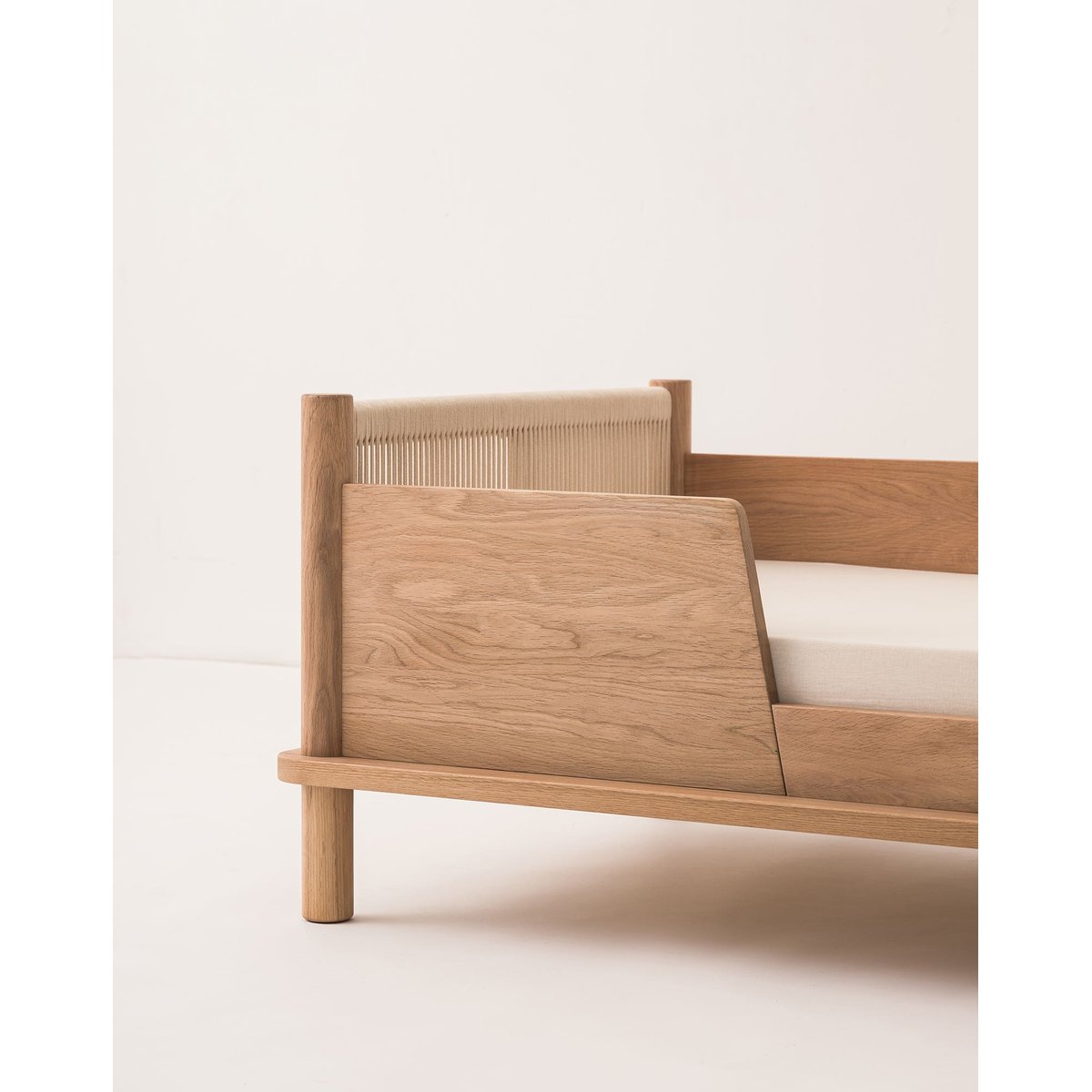 Ensemble Lit junior en bois de chêne massif et 2 barrières de sécurité LATITUDE oak wood, NOBODINOZ