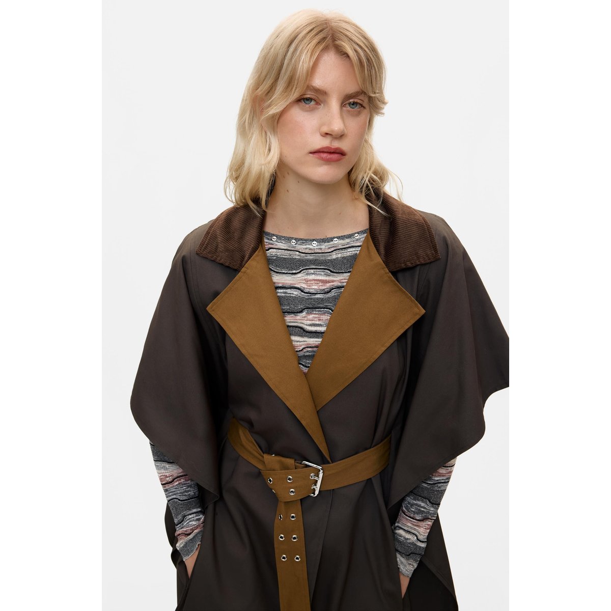 Poncho en gabardine marron, DESIGUAL