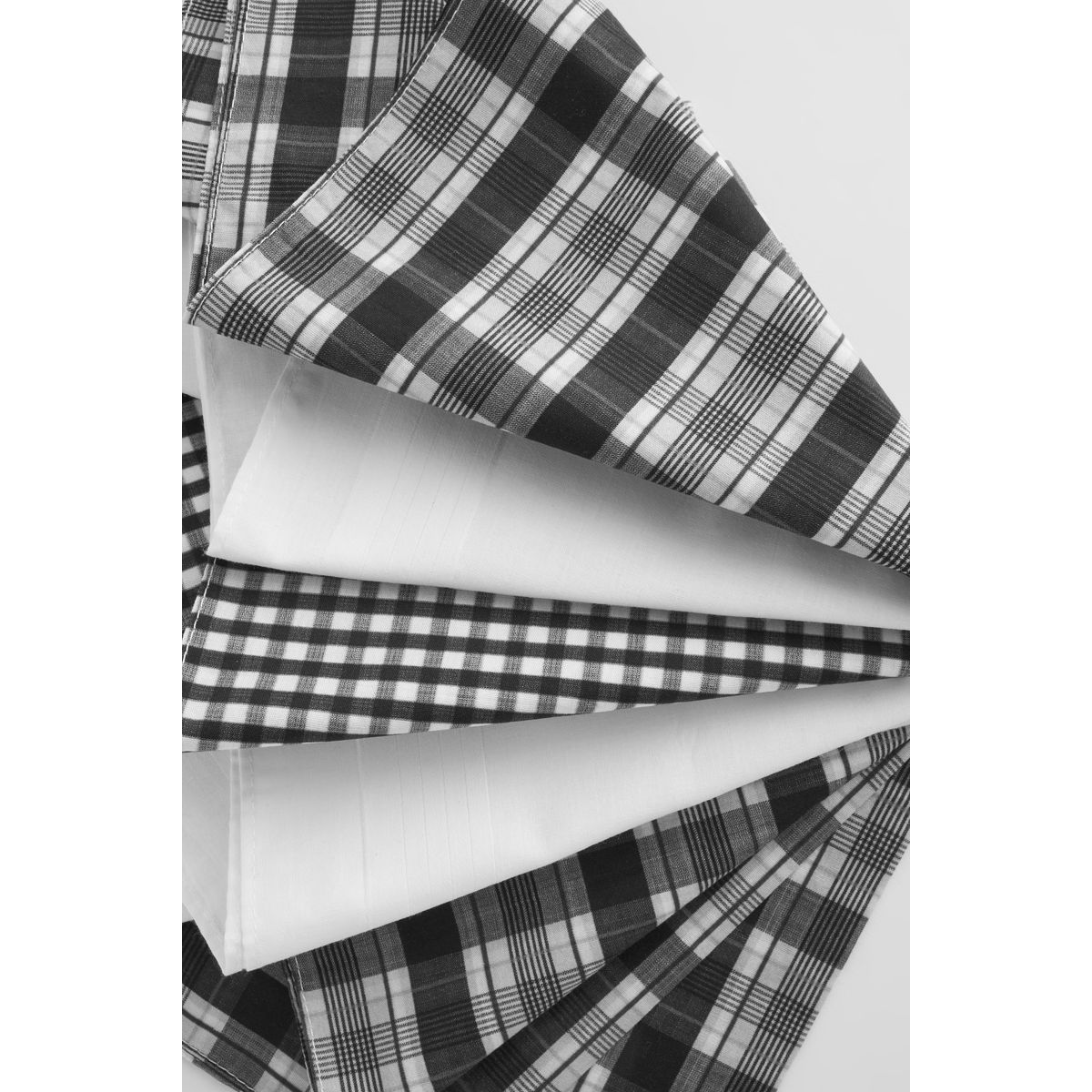 Mouchoirs coupe classique, lot de 5 blanc/noir à carreaux, NEXT