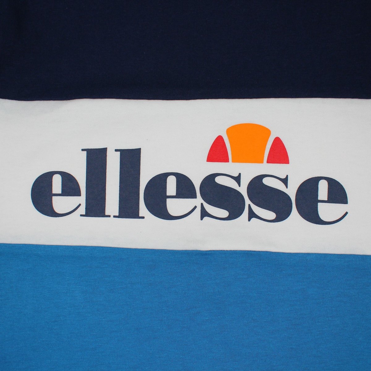 Ensemble t-shirt manches courtes et short BLOCK PARTY bleu marine, ELLESSE
