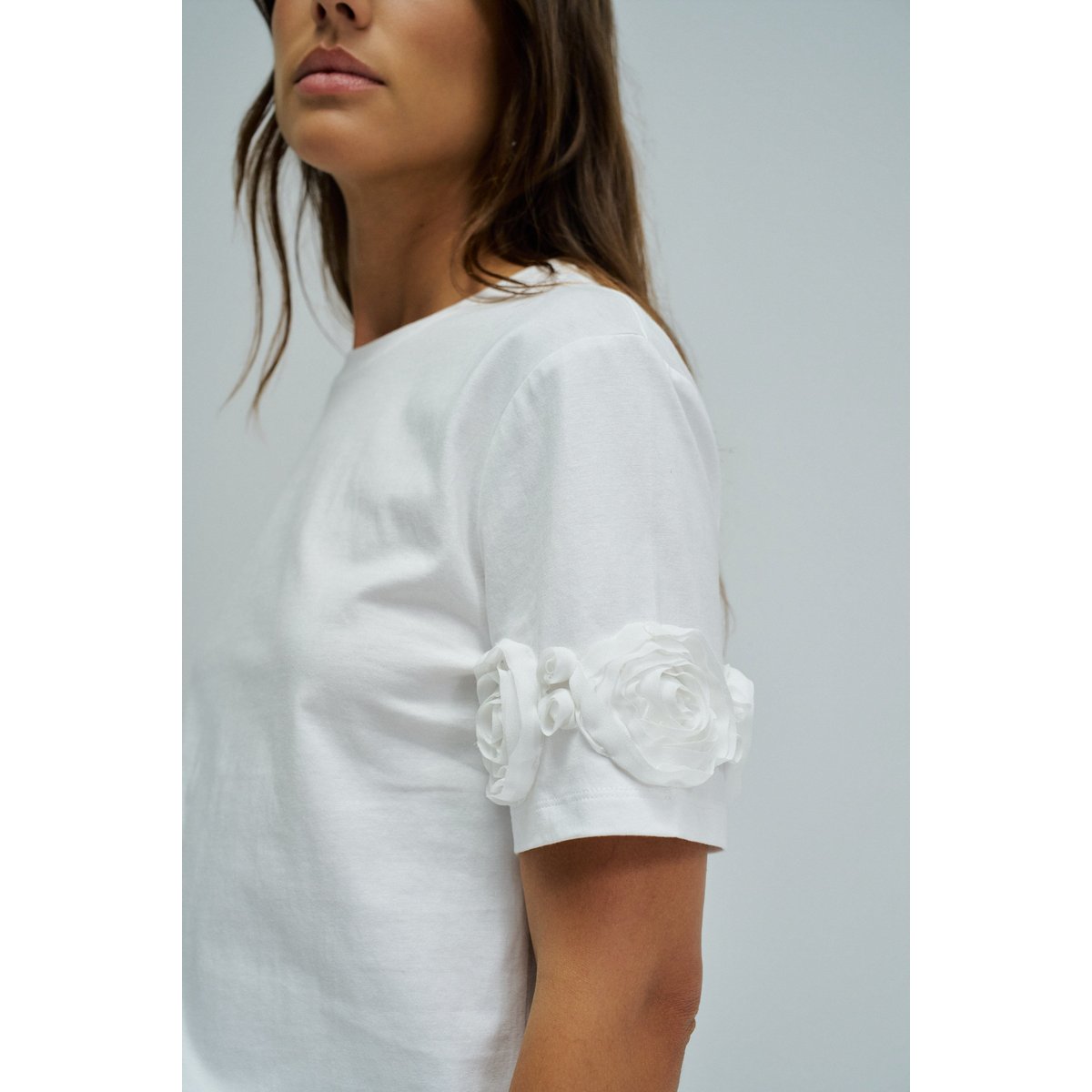 T-SHIRT AVEC APPLICATIONS FLORALES TRIDIMENSIONNELLES blanc, SALSA JEANS