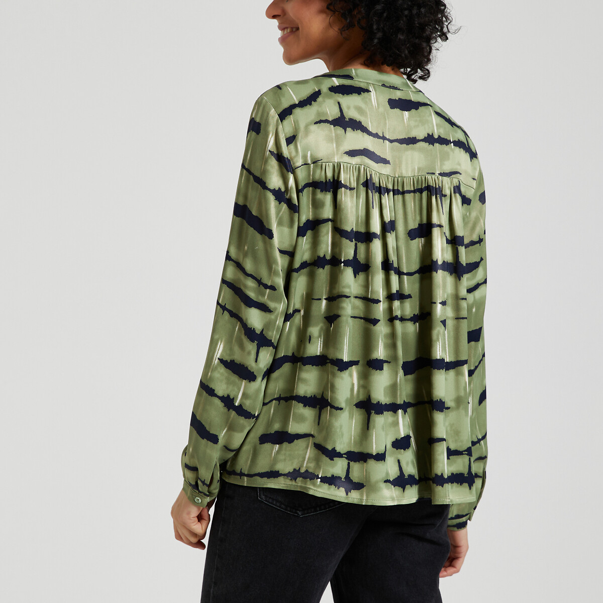 Blouse satinée, imprimé zèbré vert/noir, VILA
