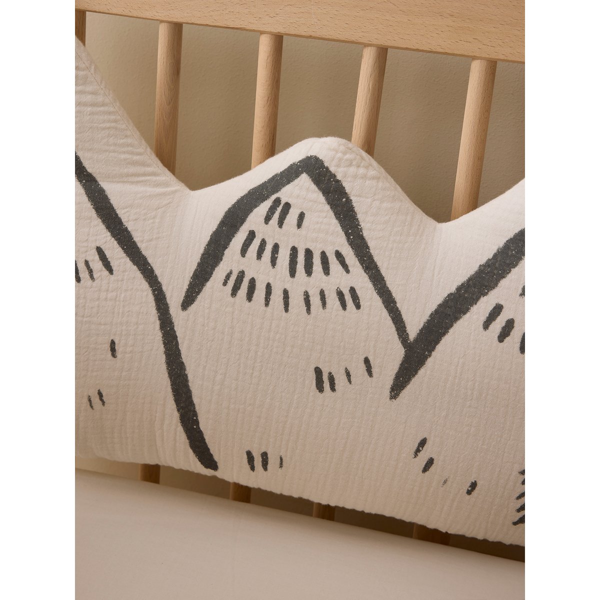 Tour de lit / Tour de parc coussins HYGGE beige imprimé, VERTBAUDET