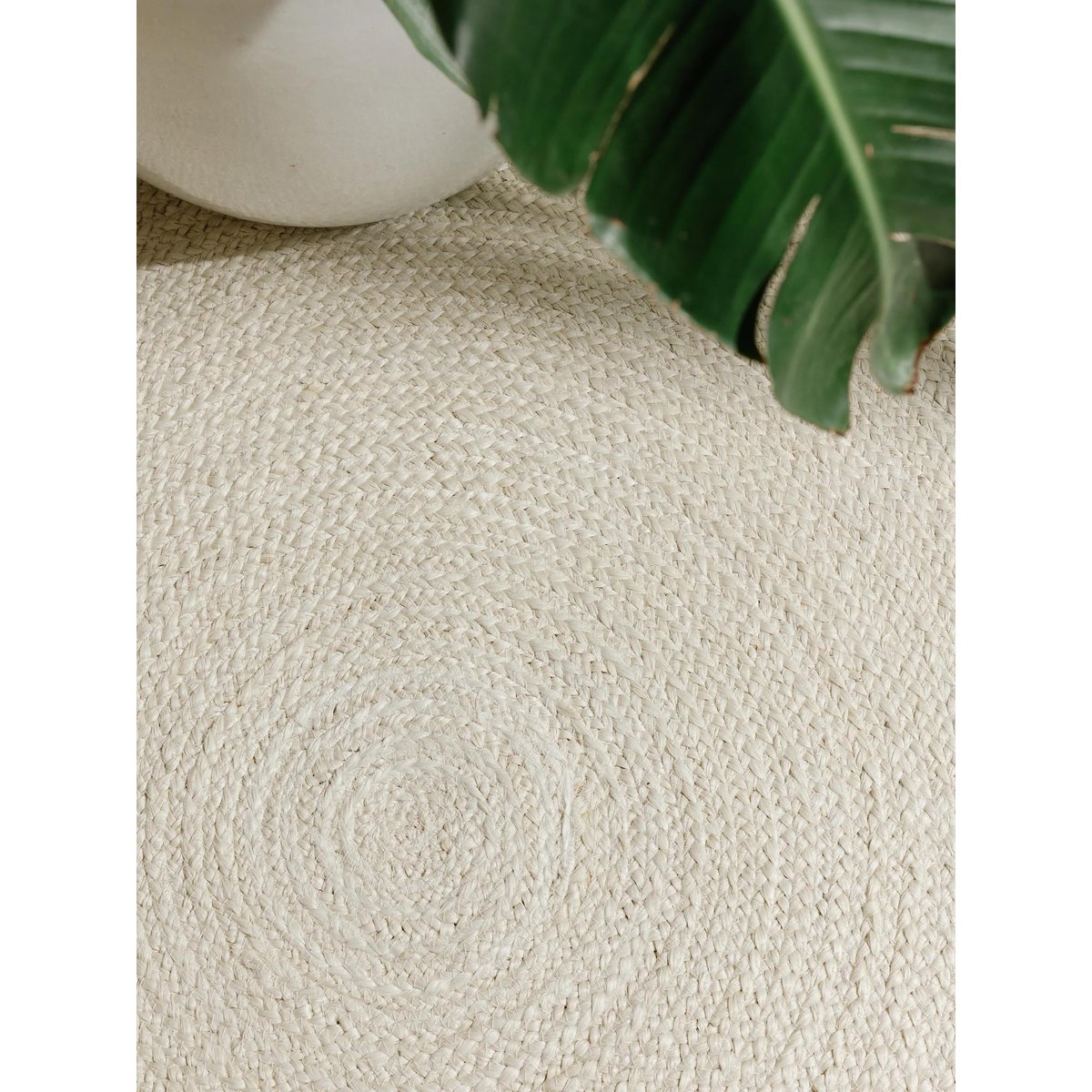 Tapis rond de jute tissé main JUTTA ivory, BENUTA