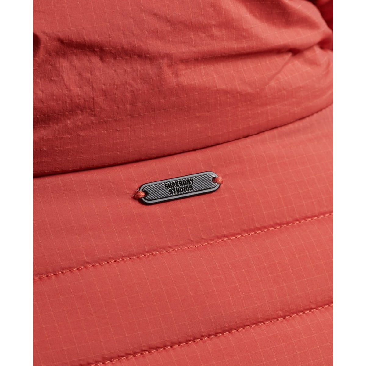 Doudoune courte légère rouge marron, SUPERDRY