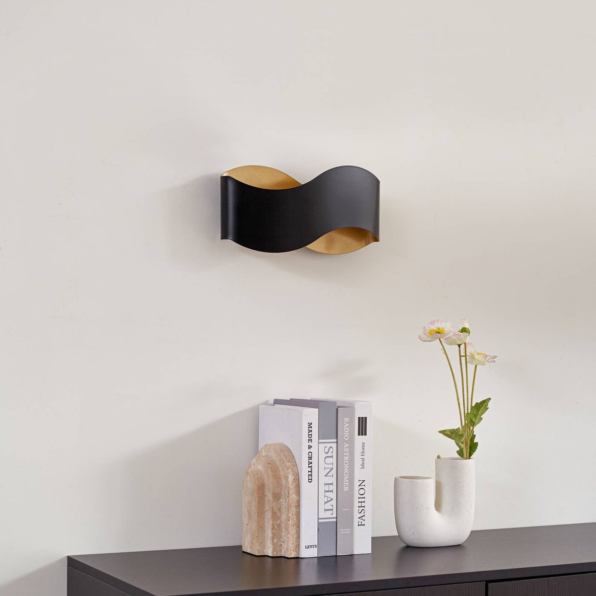 Applique en métal moderne, Dailin noir, doré, LINDBY