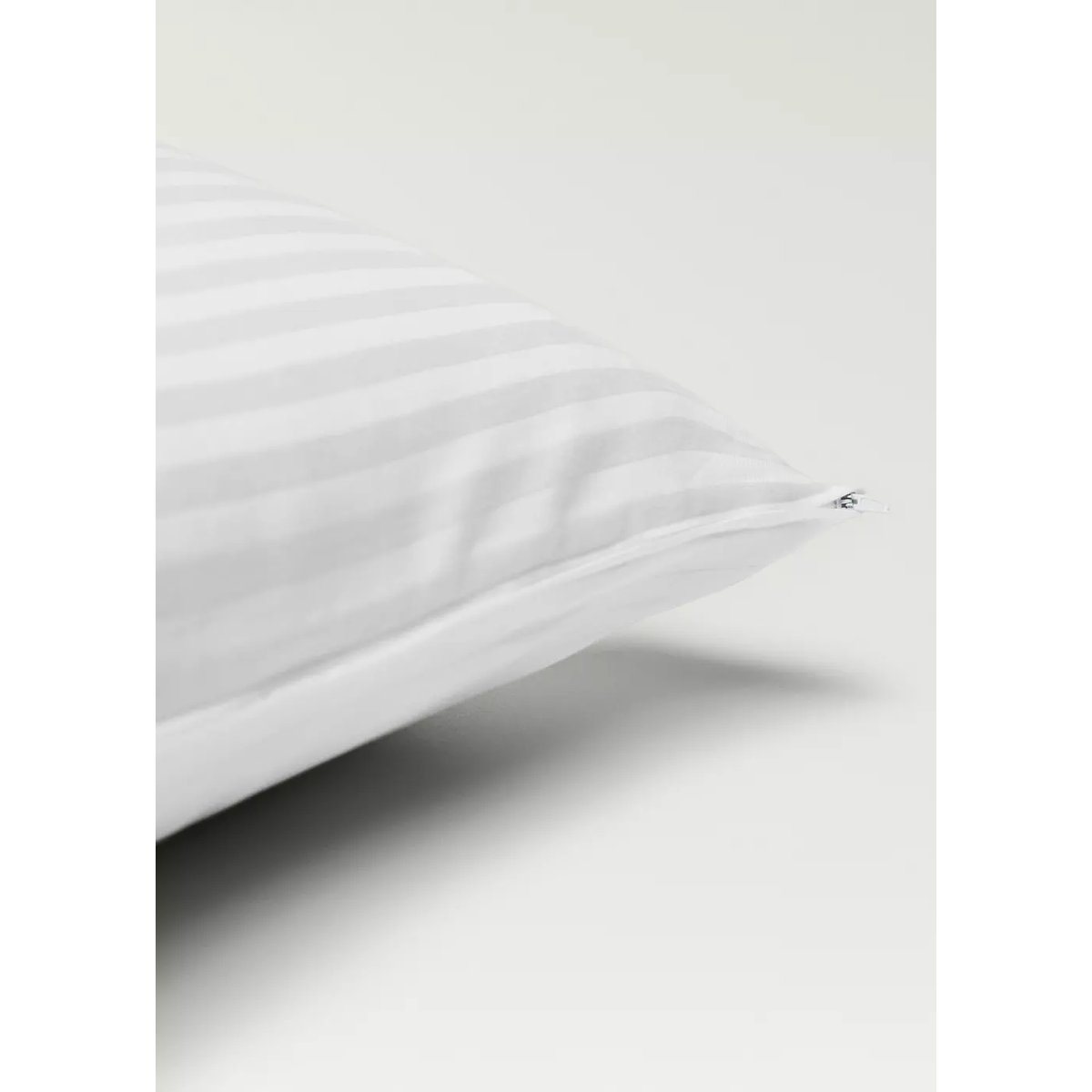 Protège-oreiller en coton à rayures 50x75 cm blanc, MANGO HOME