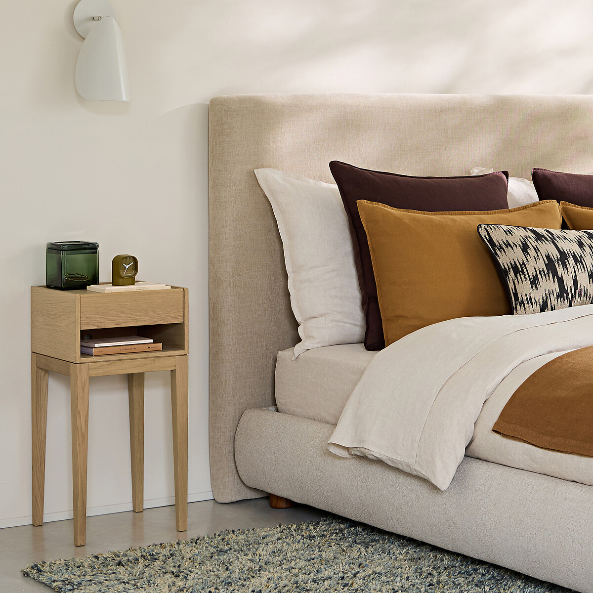 Nizou Bedside Table in Solid Oak and Veneer, Designed By Emmanuel Gallina natural oak, EMMANUEL GALLINA X AM.PM