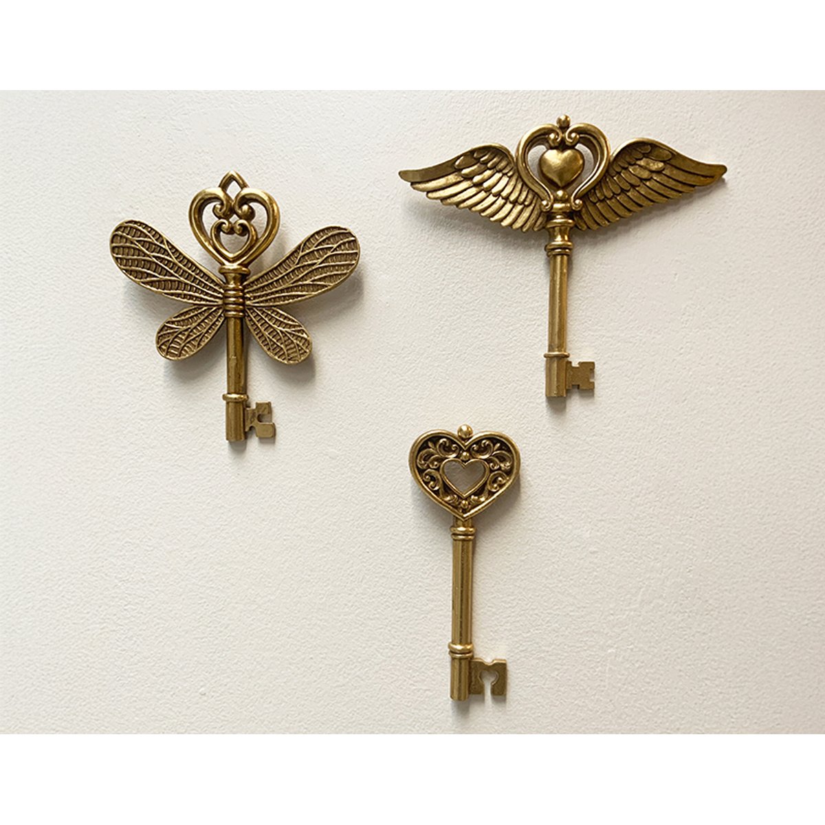 Déco murale clé ailes coeur 20x17cm or, EMDE