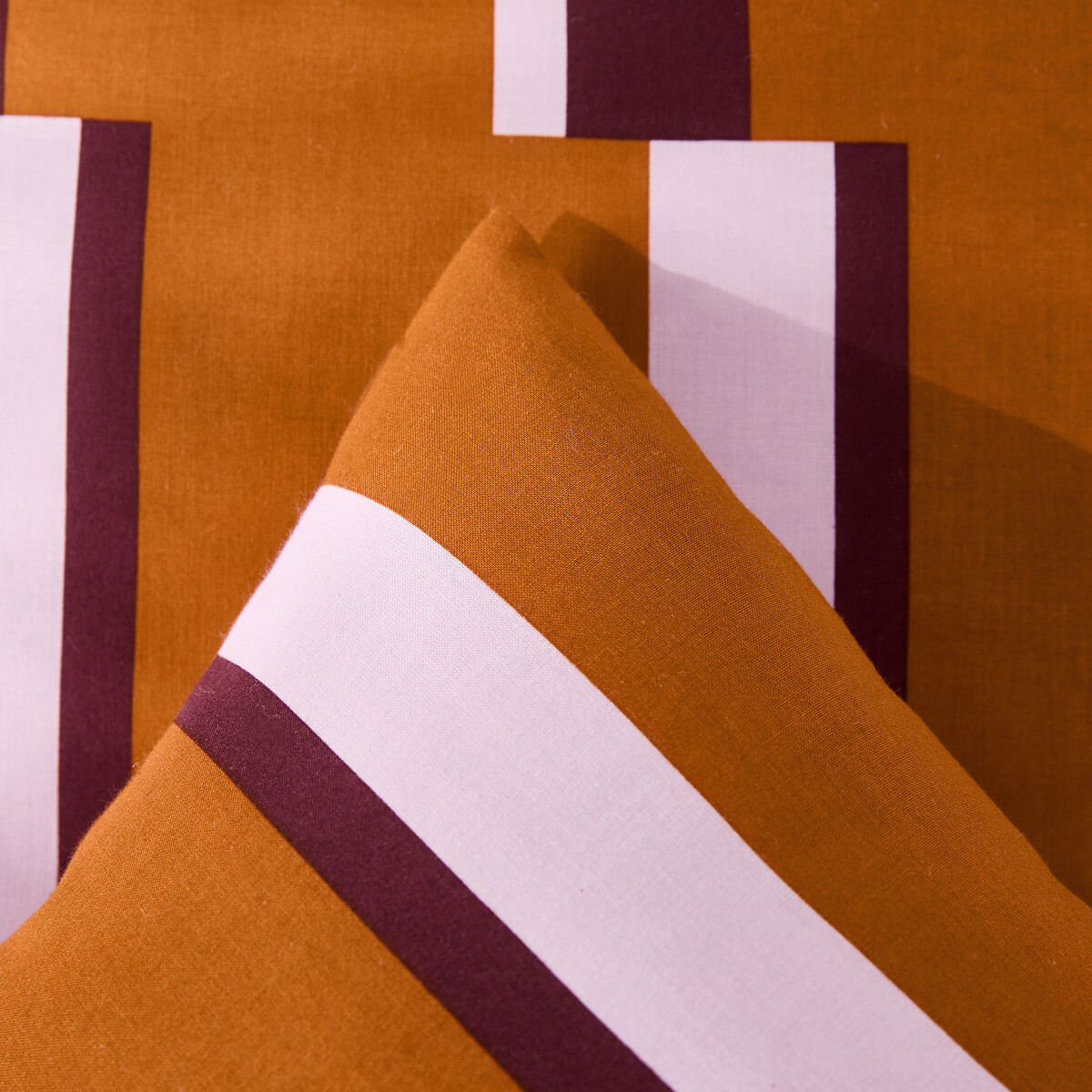 Taie d'oreiller en coton, imprimé géométrique, STUBBE caramel/lilas/prune, LA REDOUTE INTERIEURS