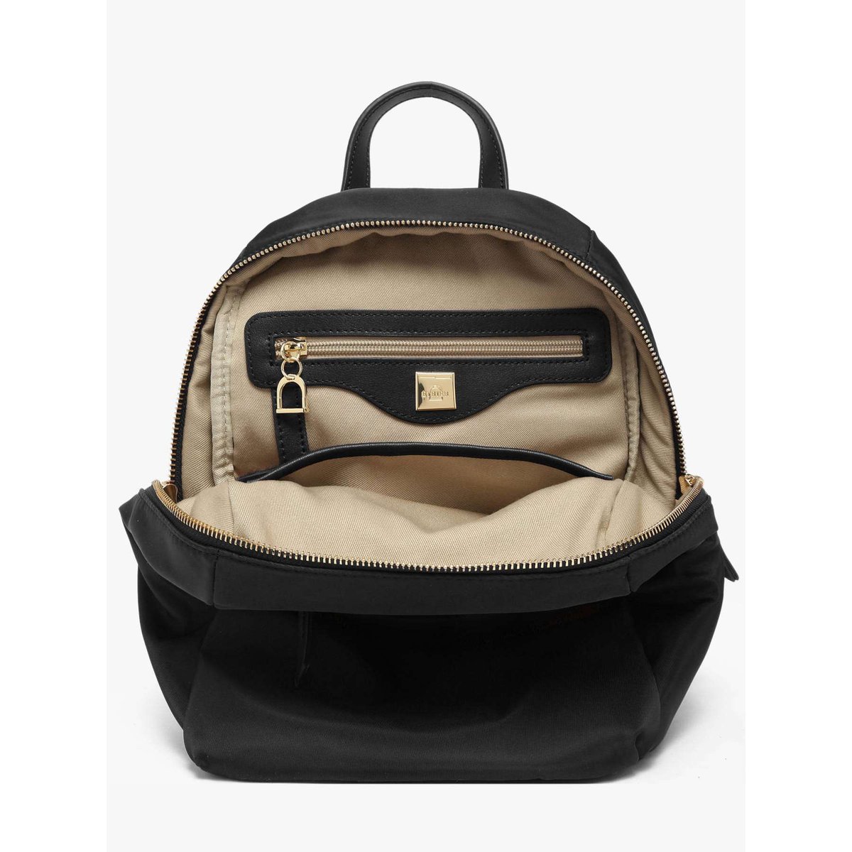 Sac à dos noir, ETRIER
