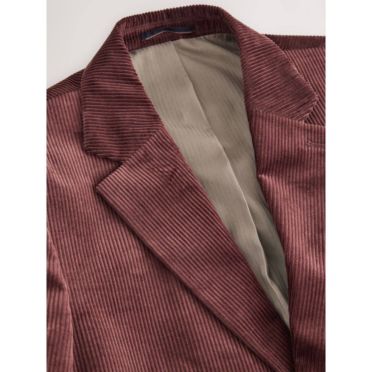 Blazer habillé en velours côtelé rouge bordeaux, NEXT