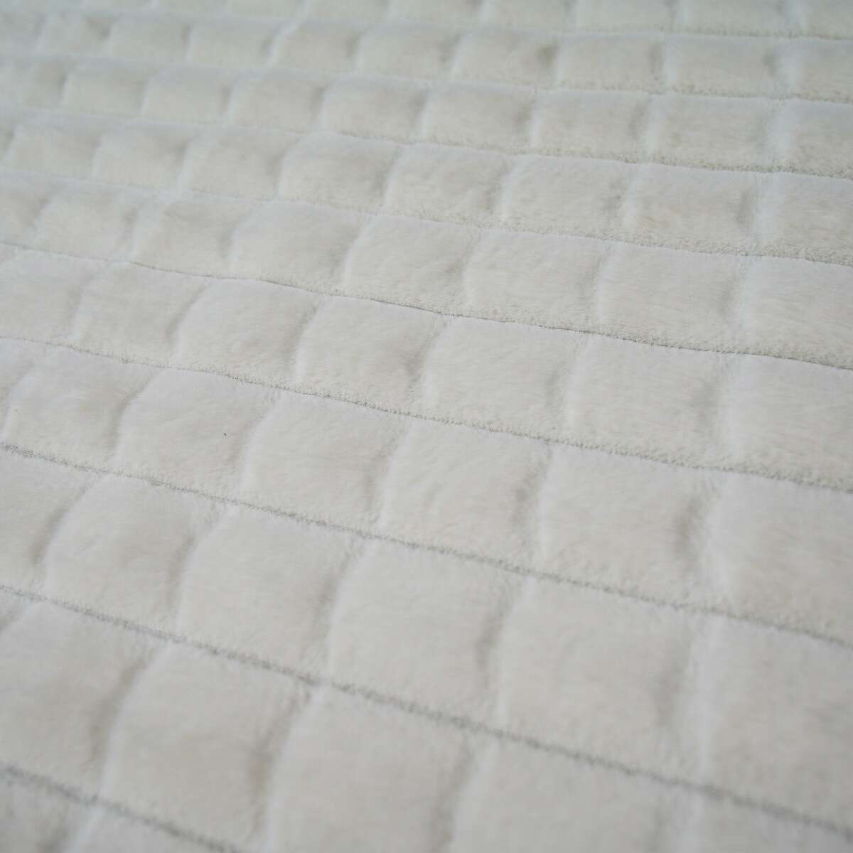 Tapis damier extra-doux DAMES blanc, THE DECO FACTORY