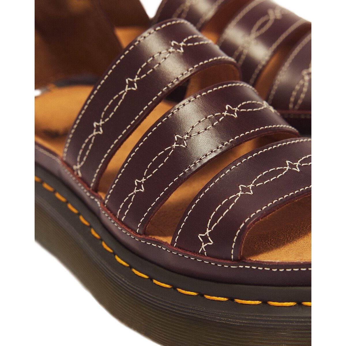Sandales en cuir, Clarissa Quad Rodeo marron foncé, DR. MARTENS