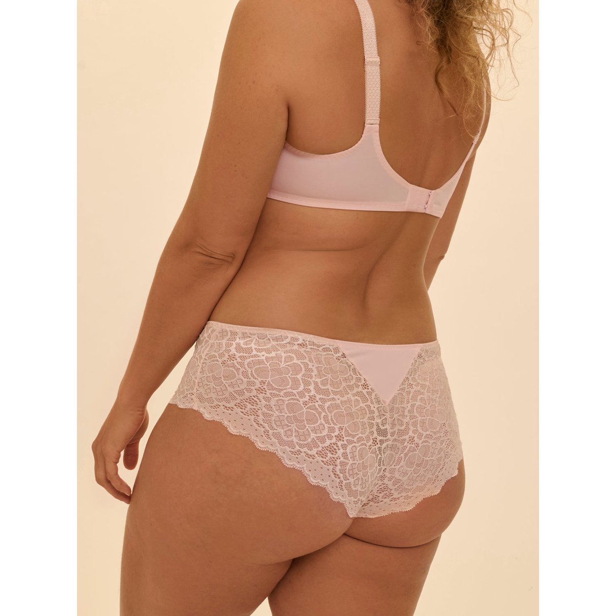 Shorty, CARESSE nude, SIMONE PERELE