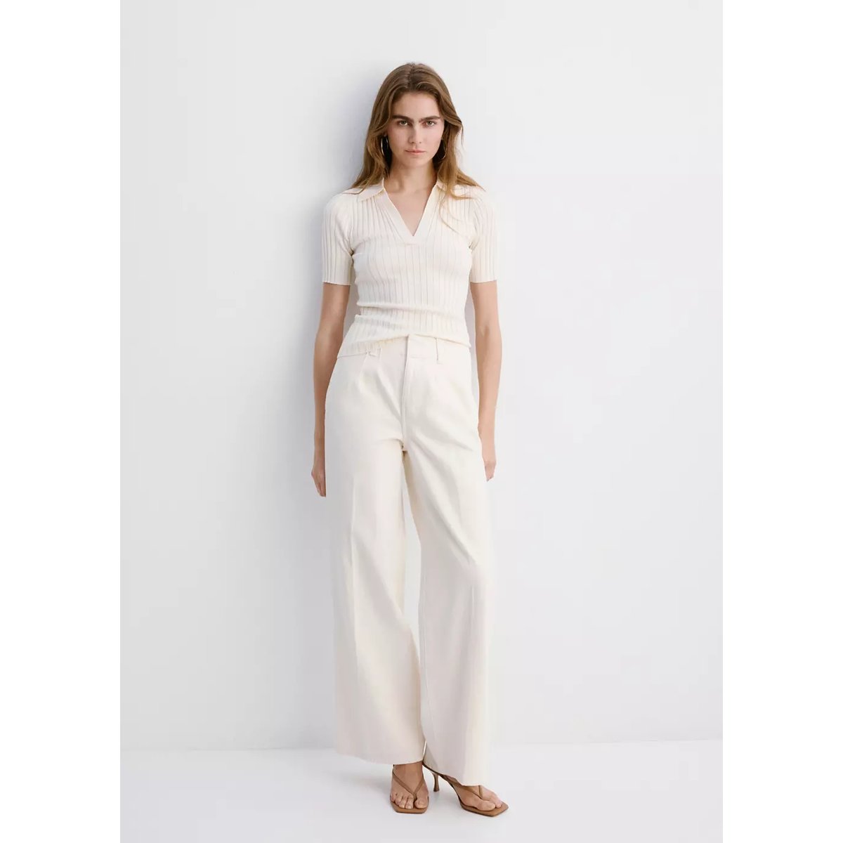 Jean large taille normale blanc cassé, MANGO