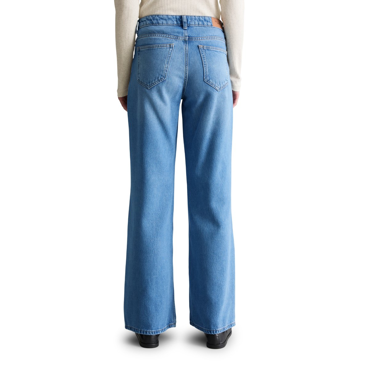 Jeans modèle Grethe loose flared en mélange de lyocell sans stretch bleu clair, MARC O’POLO DENIM