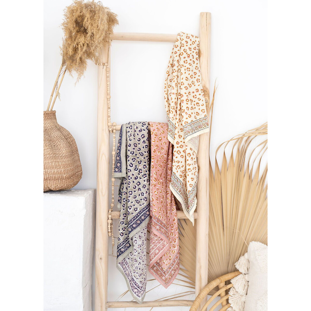 Petit foulard coton Bengal Blush imprimé rose, BINDI ATELIER