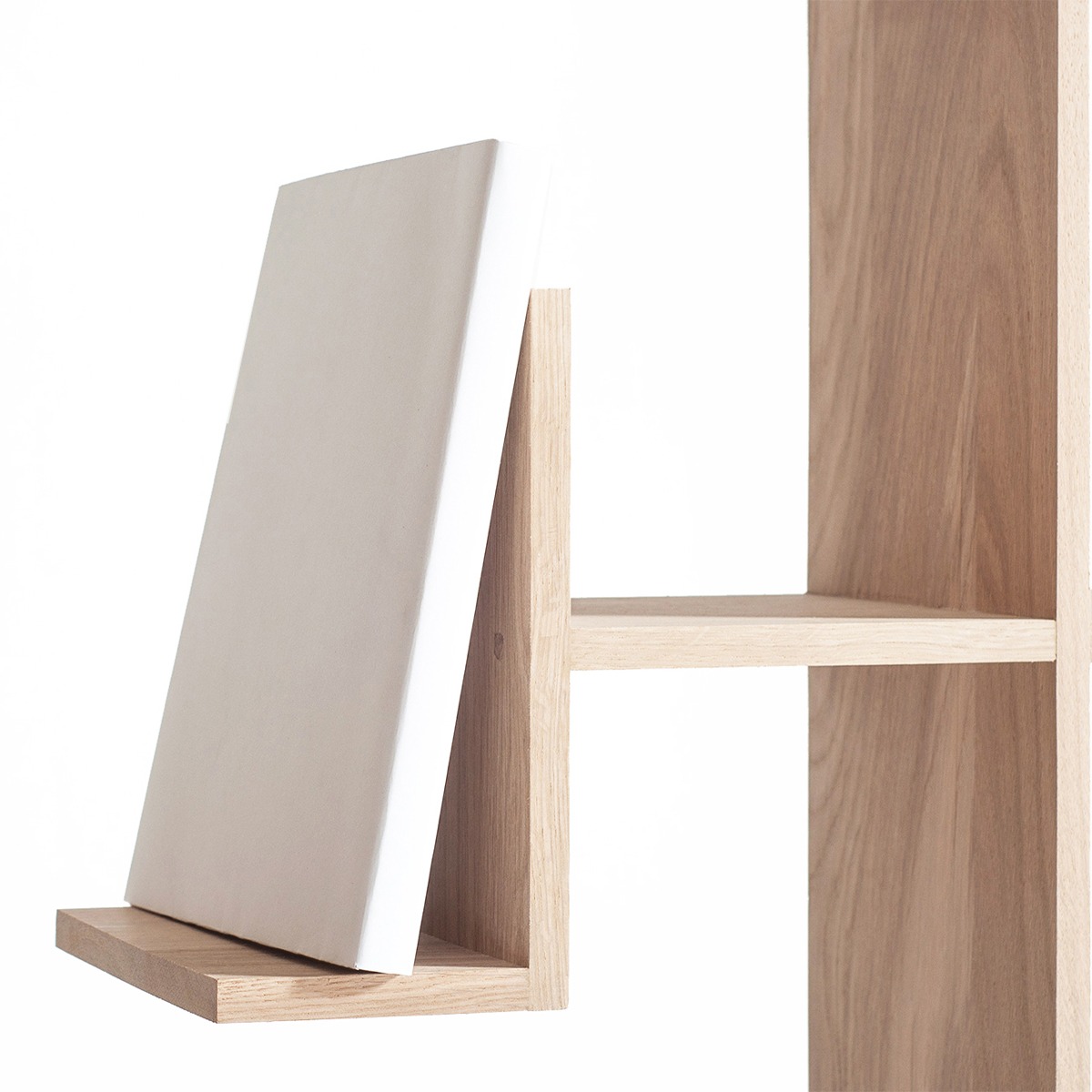 Bibliothèque Réso en chêne massif jaune roi soleil, blanc coton, bleu lectoure & bois clair, DRUGEOT MANUFACTURE