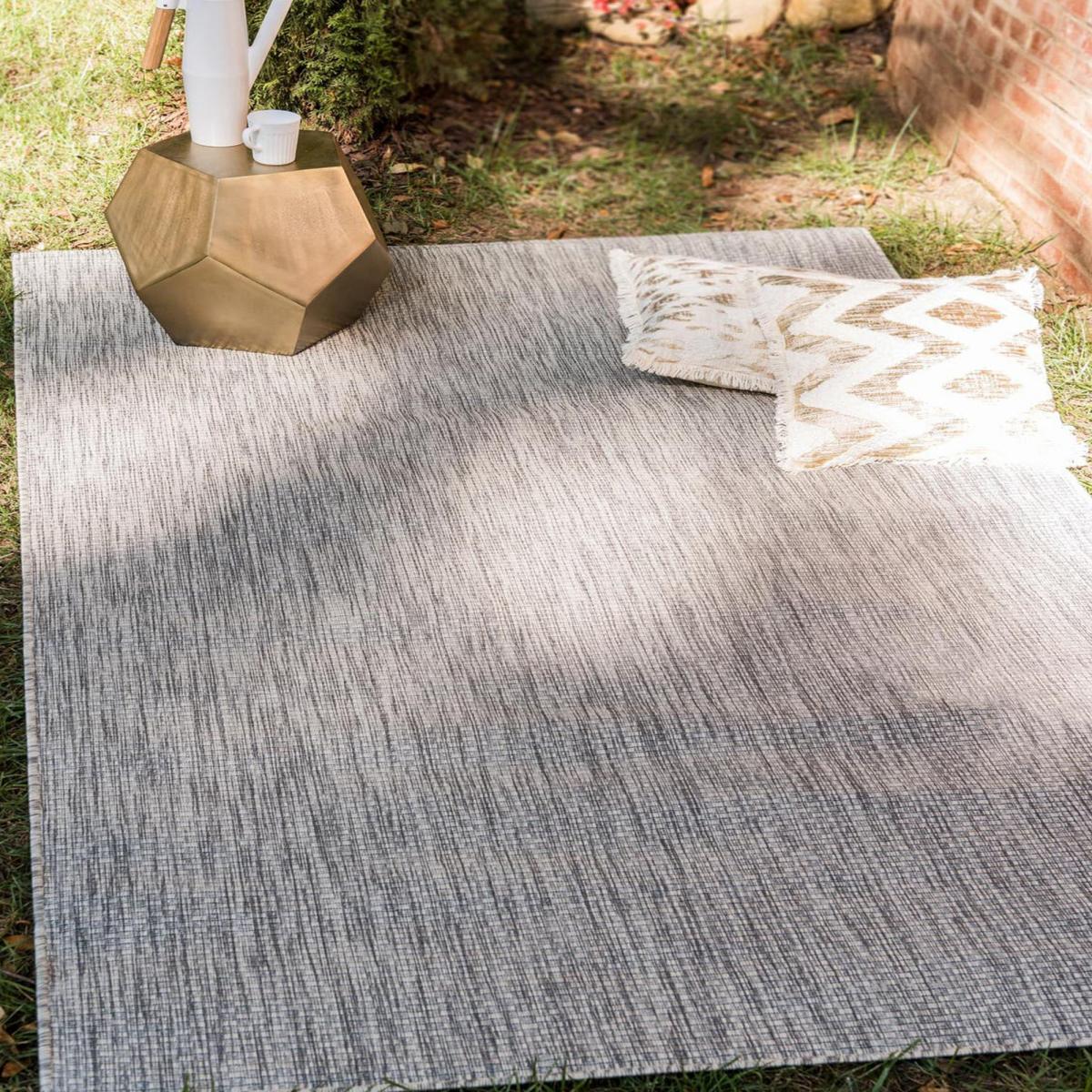 Tapis rond tissé motif faux uni HAVEN 3 gris, blanc, UN AMOUR DE TAPIS