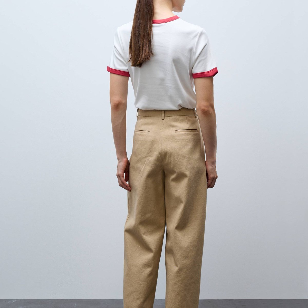 Pantalon à pinces en coton beige, MONOPRIX