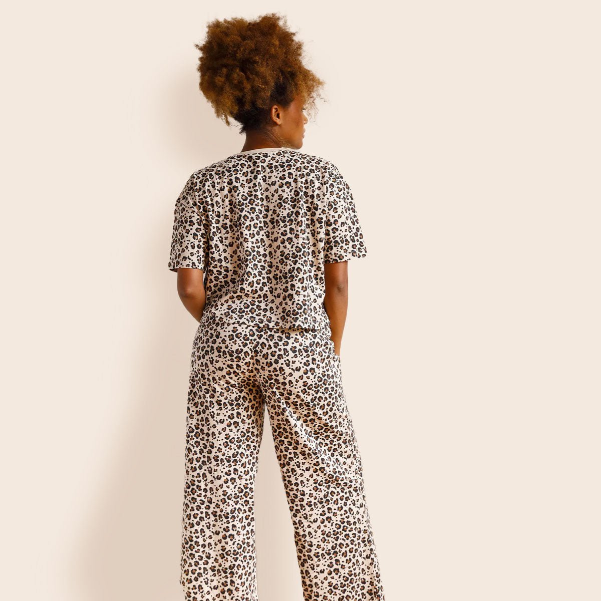 Pyjama long coton beige motifs léopard, WE ARE JOLIES