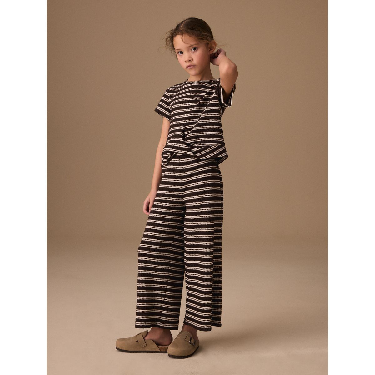 Ensemble pantalon large et haut cache-cœur rayure marron chocolat, NEXT