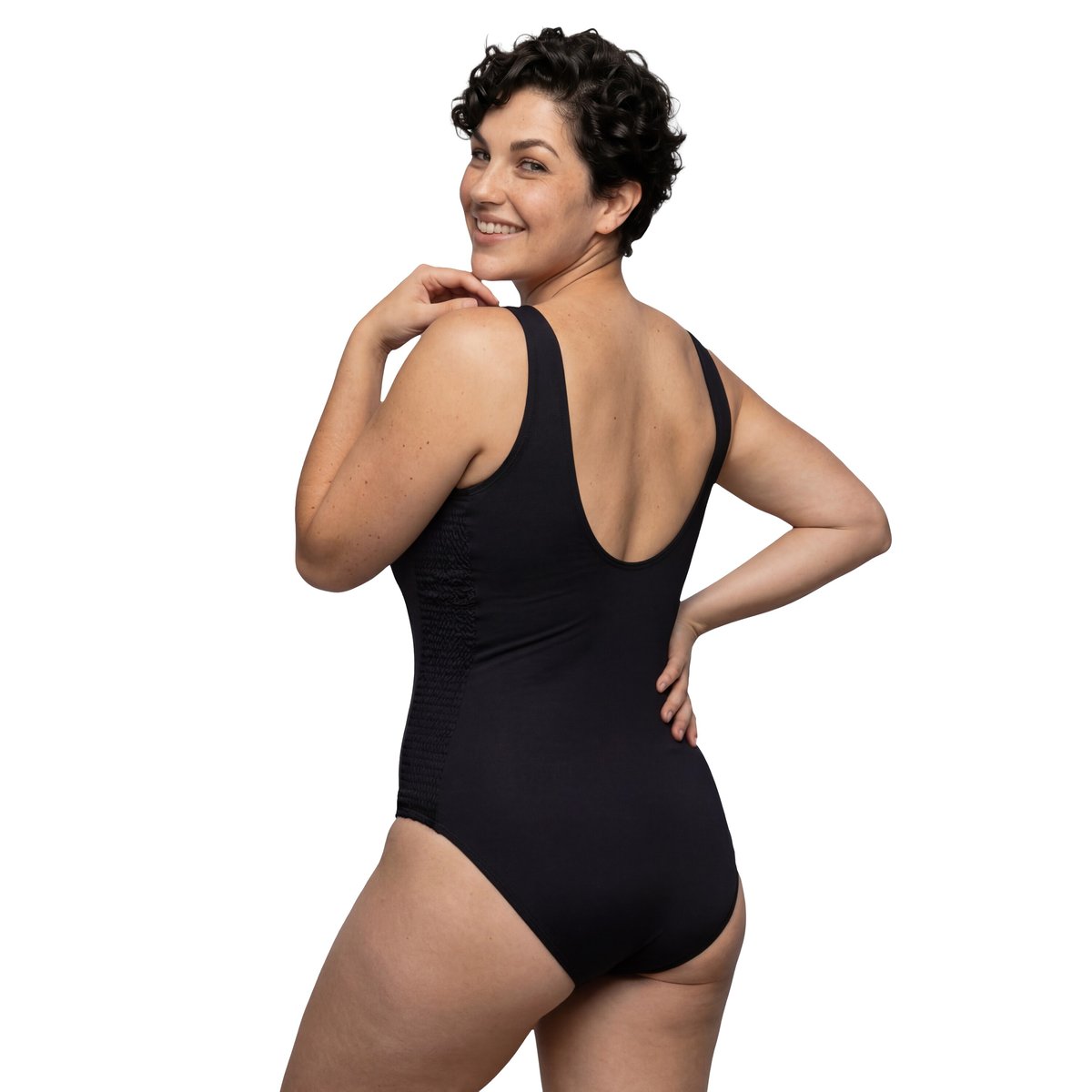 Maillot de bain à bonnets souples. Anneau noir, ULLA POPKEN