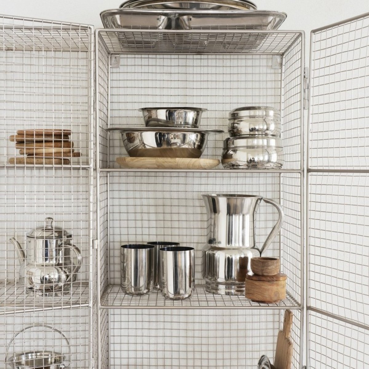 Etagère murale avec porte métal filaire argent, MADAM STOLTZ