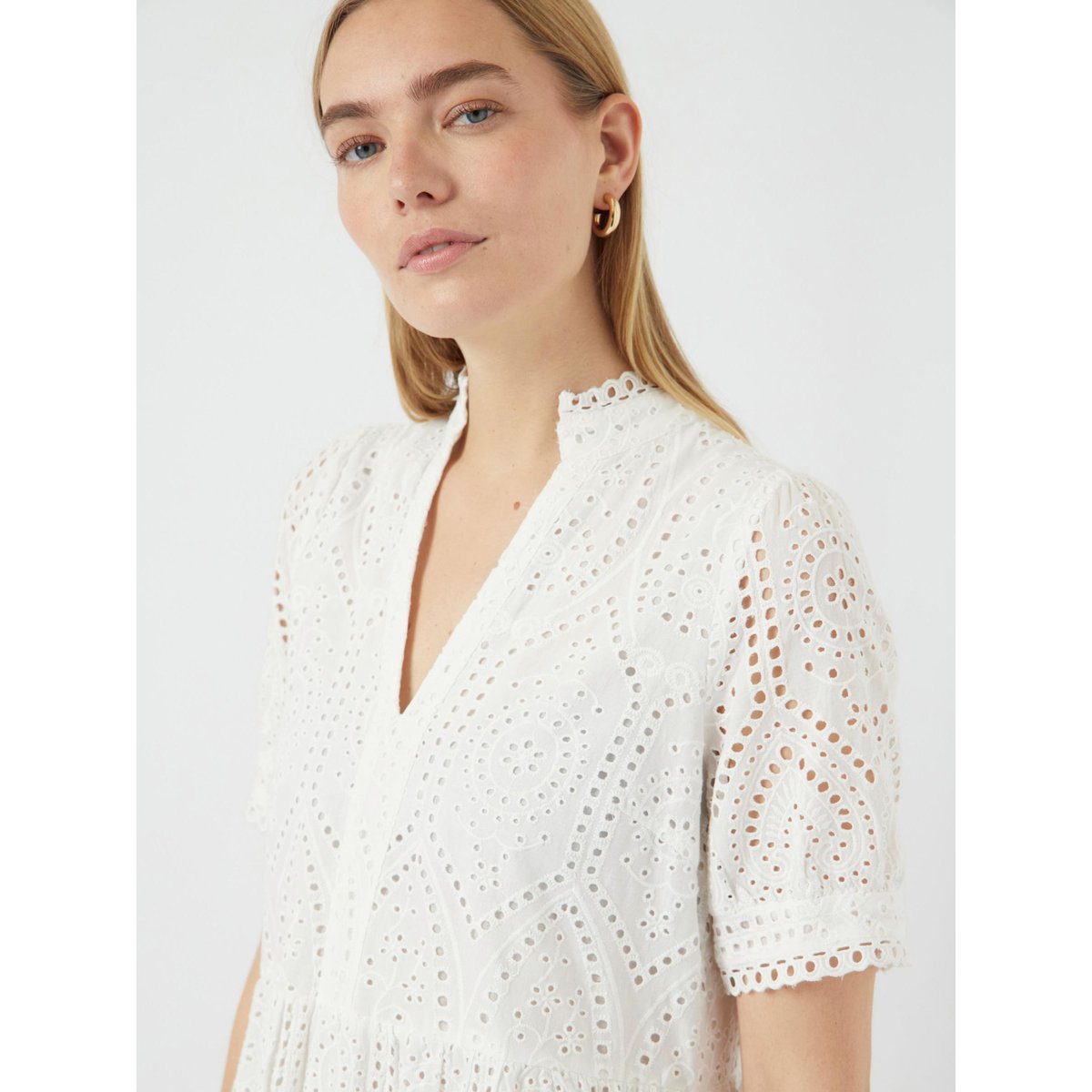 Mini-Robe star white, YAS