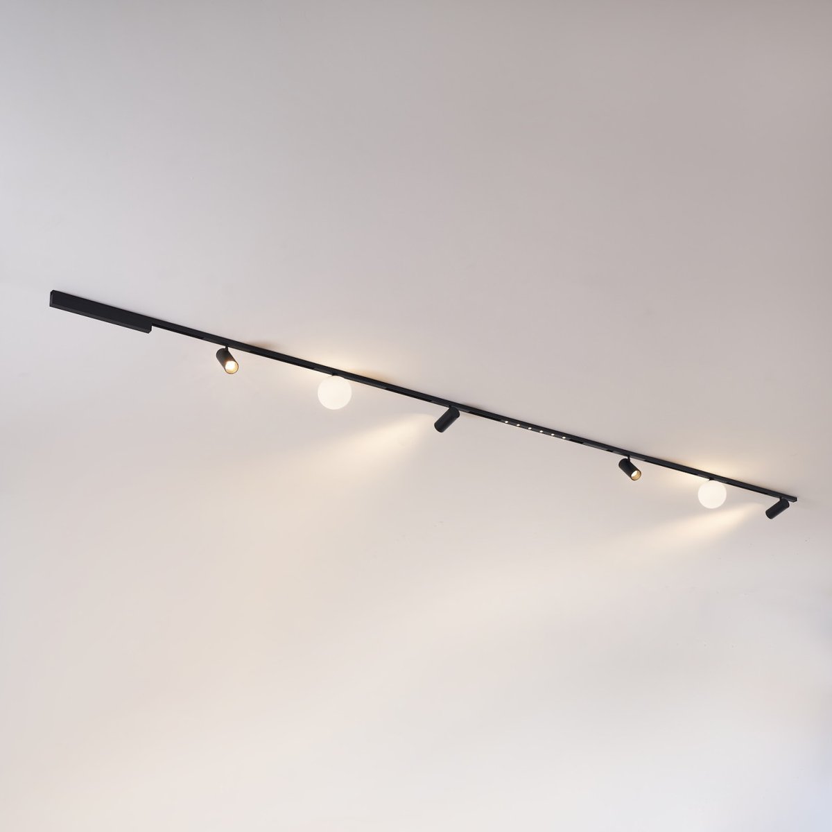 Kit rail magnétique 32W en ligne - LYNE noir et blanc, KOSILUM