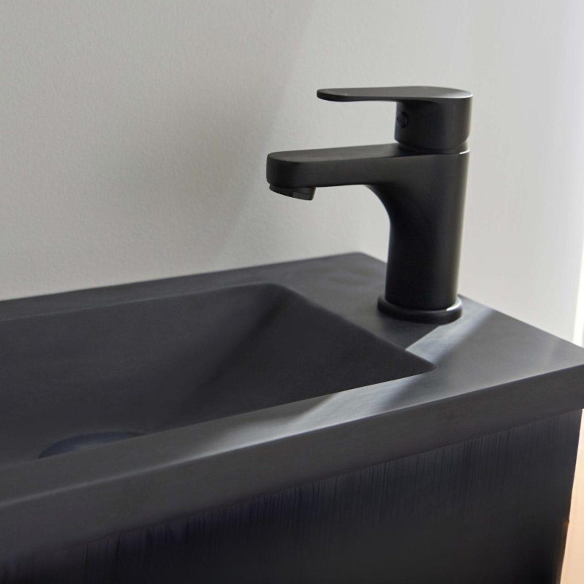 Ensemble lave-mains métal et bois avec miroir ovale NOVA noir, MOB IN