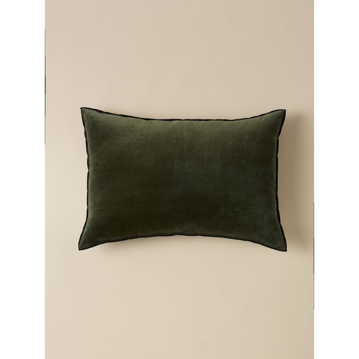 Housse de coussin en velours vert, CYRILLUS