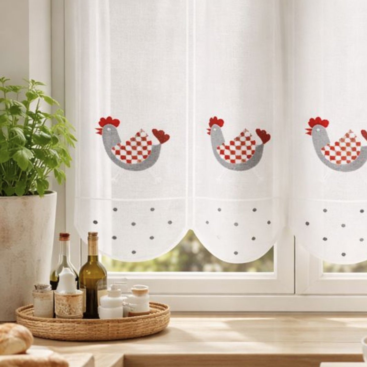 Brise bise aux broderies de poules - QABANE bordeaux, HOME MAISON