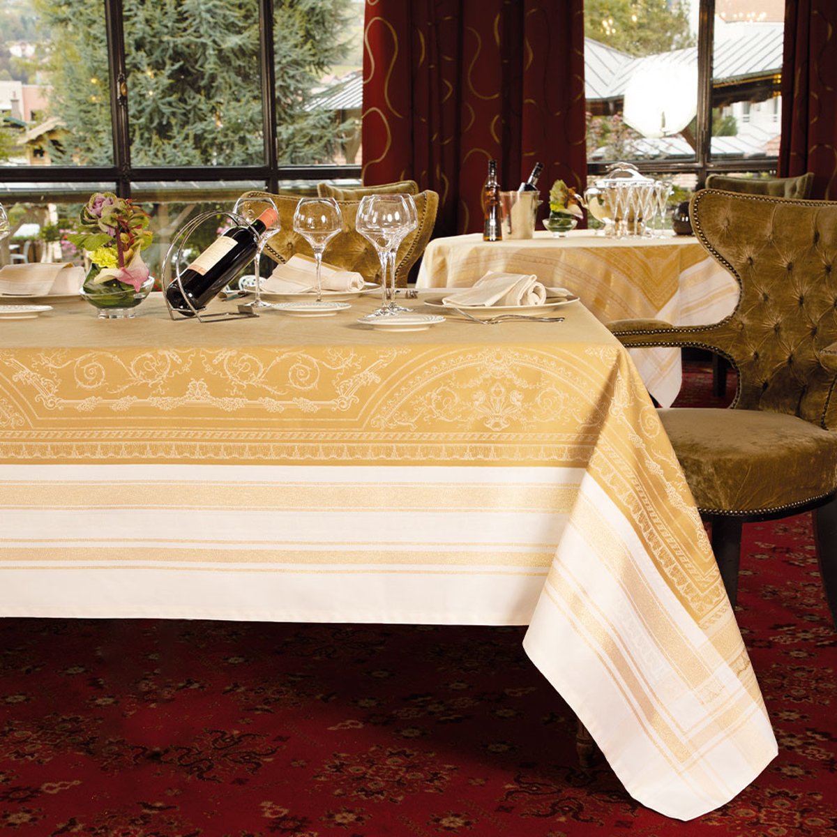 Nappe coton mélangé antitache GALERIE ROYALE reflets d or, GARNIER THIEBAUT