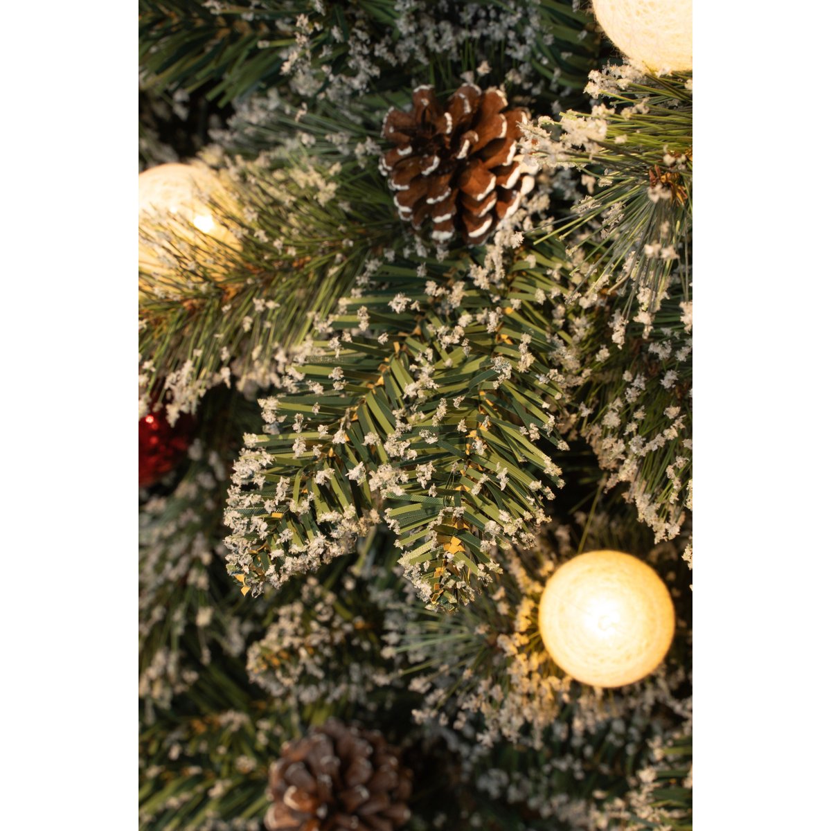 Sapin de Noël artificiel avec décorations et LED H90 cm KAPRUN vert, BLACK BOX TREES