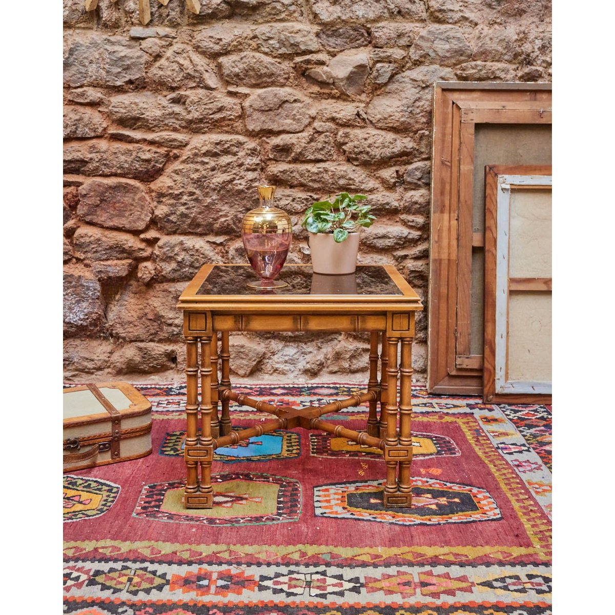 Table basse en bambou Léonie N°807 - Bon état fumé, DEBONGOUT