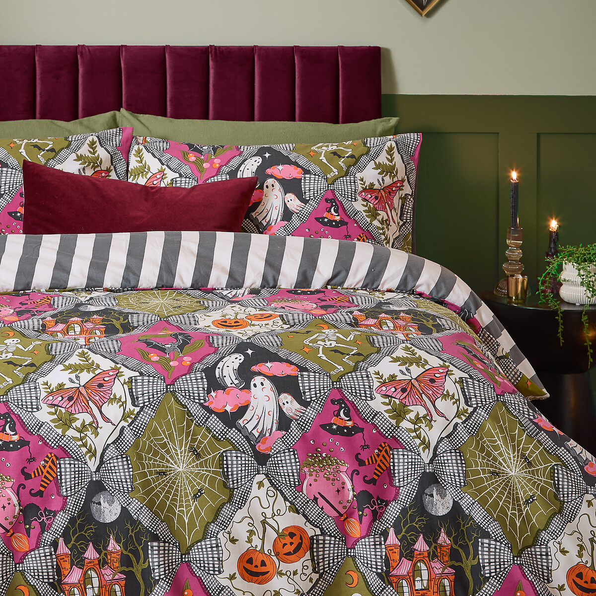 Hallowquin Spooky Reversible Duvet Cover and Pillowcase Set multi-coloured, FURN.