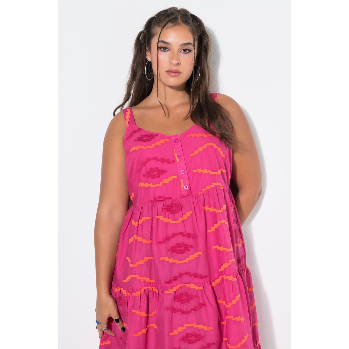Robe midi à volants rose vif, STUDIO UNTOLD