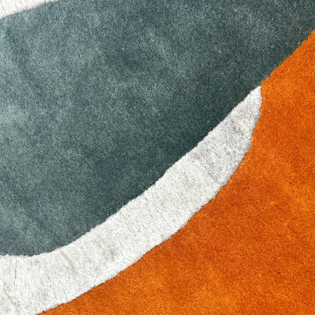 Tapis salon CIRCLAR , tapis en laine et viscose pour un aspect doux et soyeux orange, jaune, multicolore, UN AMOUR DE TAPIS