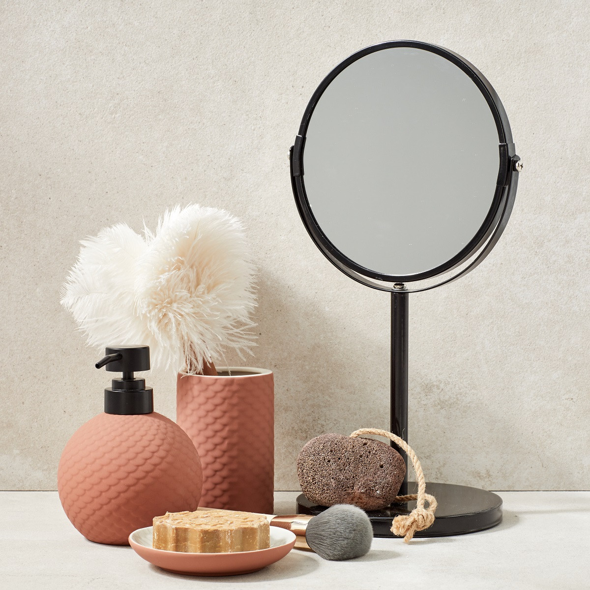 Miroir grossissant en métal à poser REFLETO #000000, GUY LEVASSEUR
