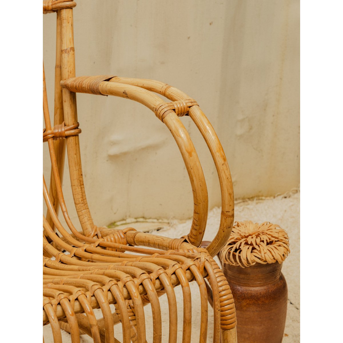 Fauteuil en rotin Ernest N°1046 - Bon état bois clair, DEBONGOUT