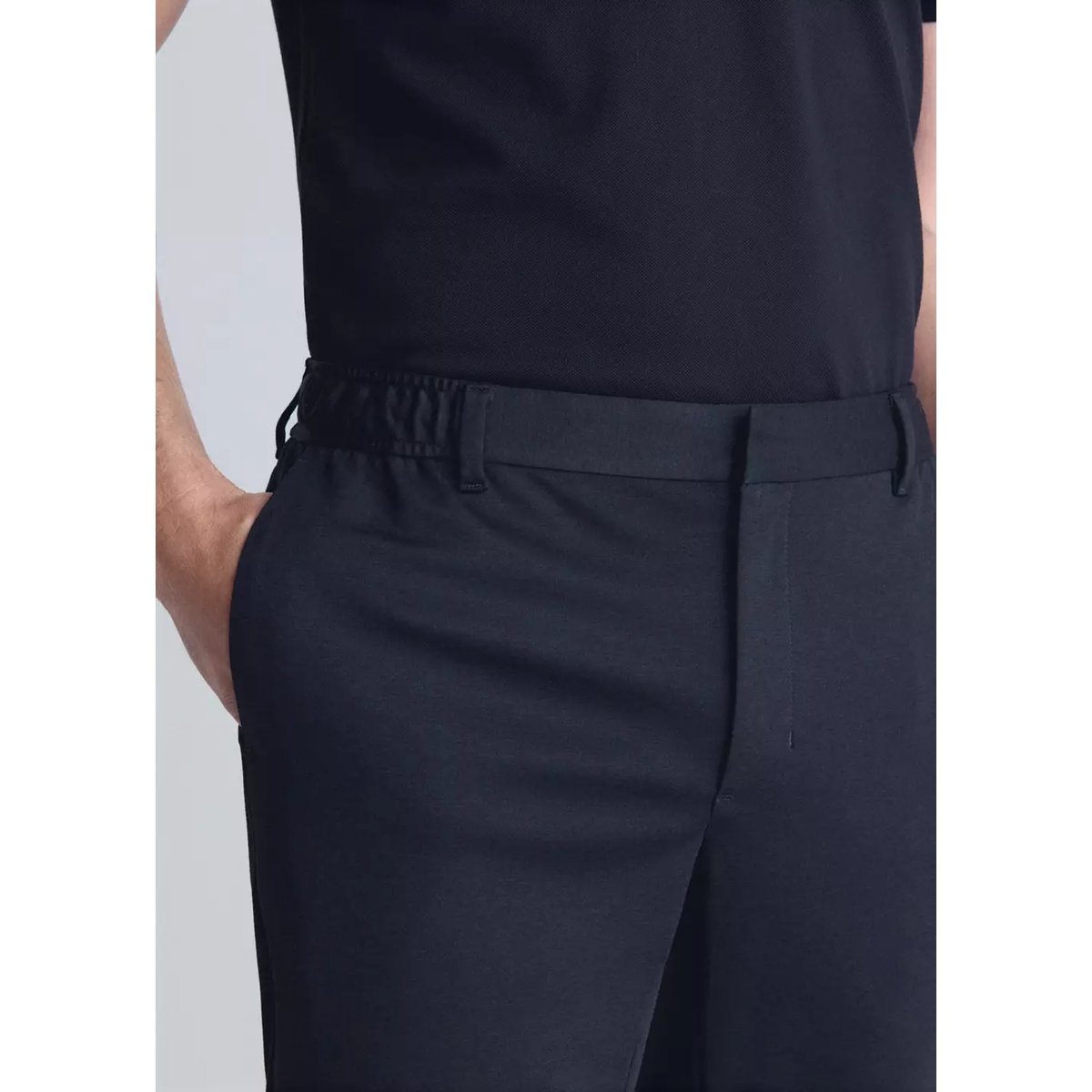 Pantalon slim fit en mélange de laine thermorégulateur bleu marine, MANGO MAN