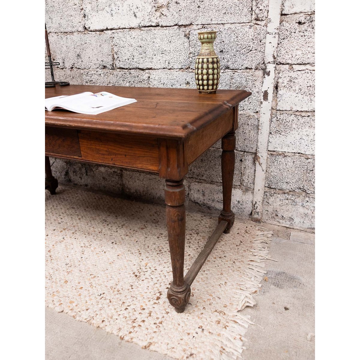 Grand bureau en bois Edouard N°1046 - Bon état marron, DEBONGOUT