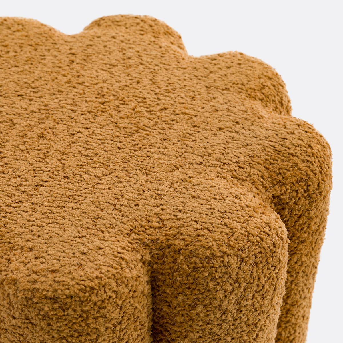Pouf en bouclette, JUSTYNA ambre, LA REDOUTE INTERIEURS