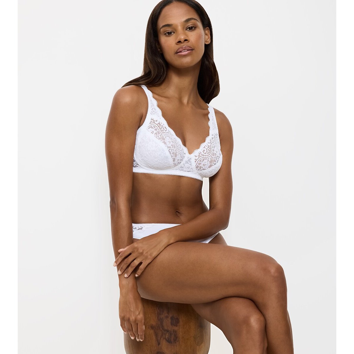 Reggiseno senza ferretto AMOURETTE bianco, TRIUMPH