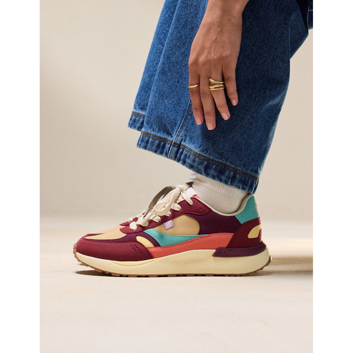 Baskets basses ANAELLE bordeaux prune beige, ODAJE